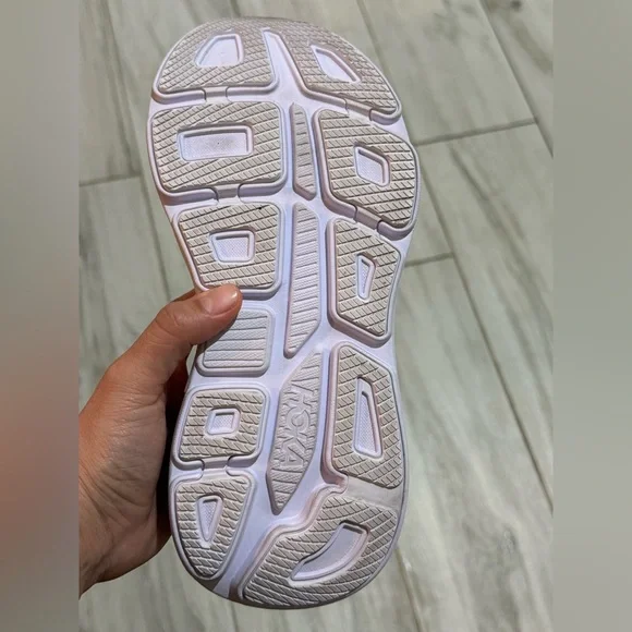 Hoka bondi 9 Running Starlight glow/starlight Women, Excellent Condition Sz 7 - Picture 7 of 9